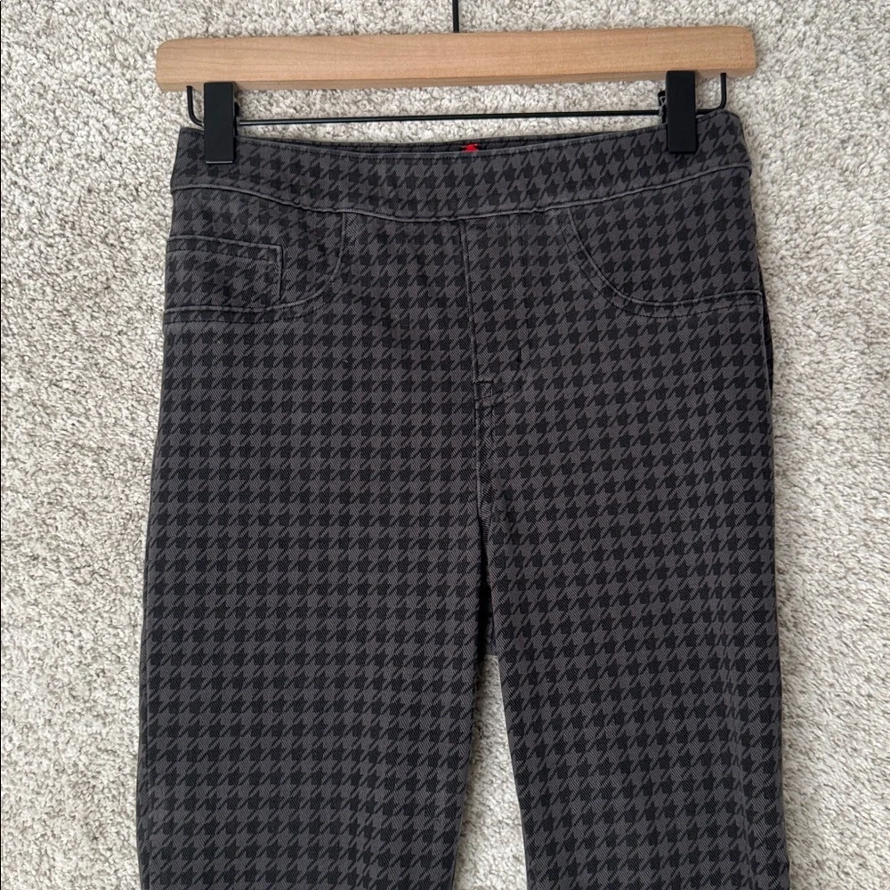 SPANX Jeanish Houndstooth Jean-ish black‎ gray size Small Women’s Jean Leggings